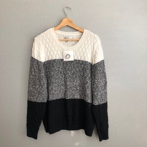 NWT Crewneck Colorblock Pullover Sweater Size P XL